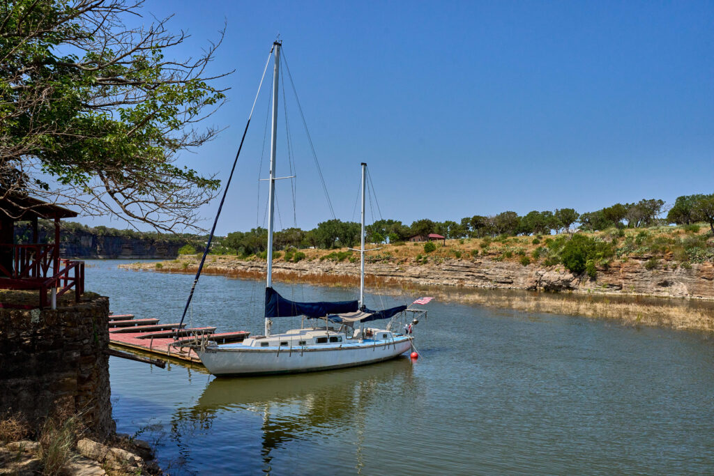 Lakeside activities at Spider Mountain featuring the marina